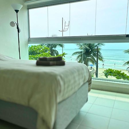 Apartamento Vista Para O Mar E Pe Na Areia Guarujá Esterno foto