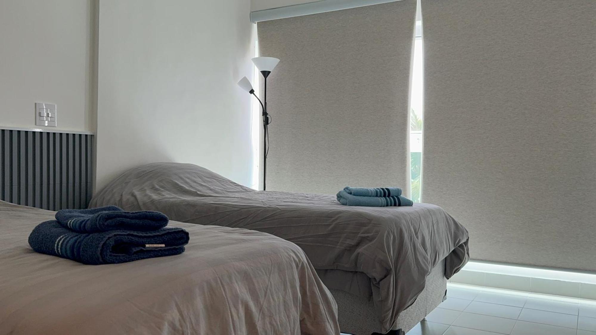 Apartamento Vista Para O Mar E Pe Na Areia Guarujá Esterno foto