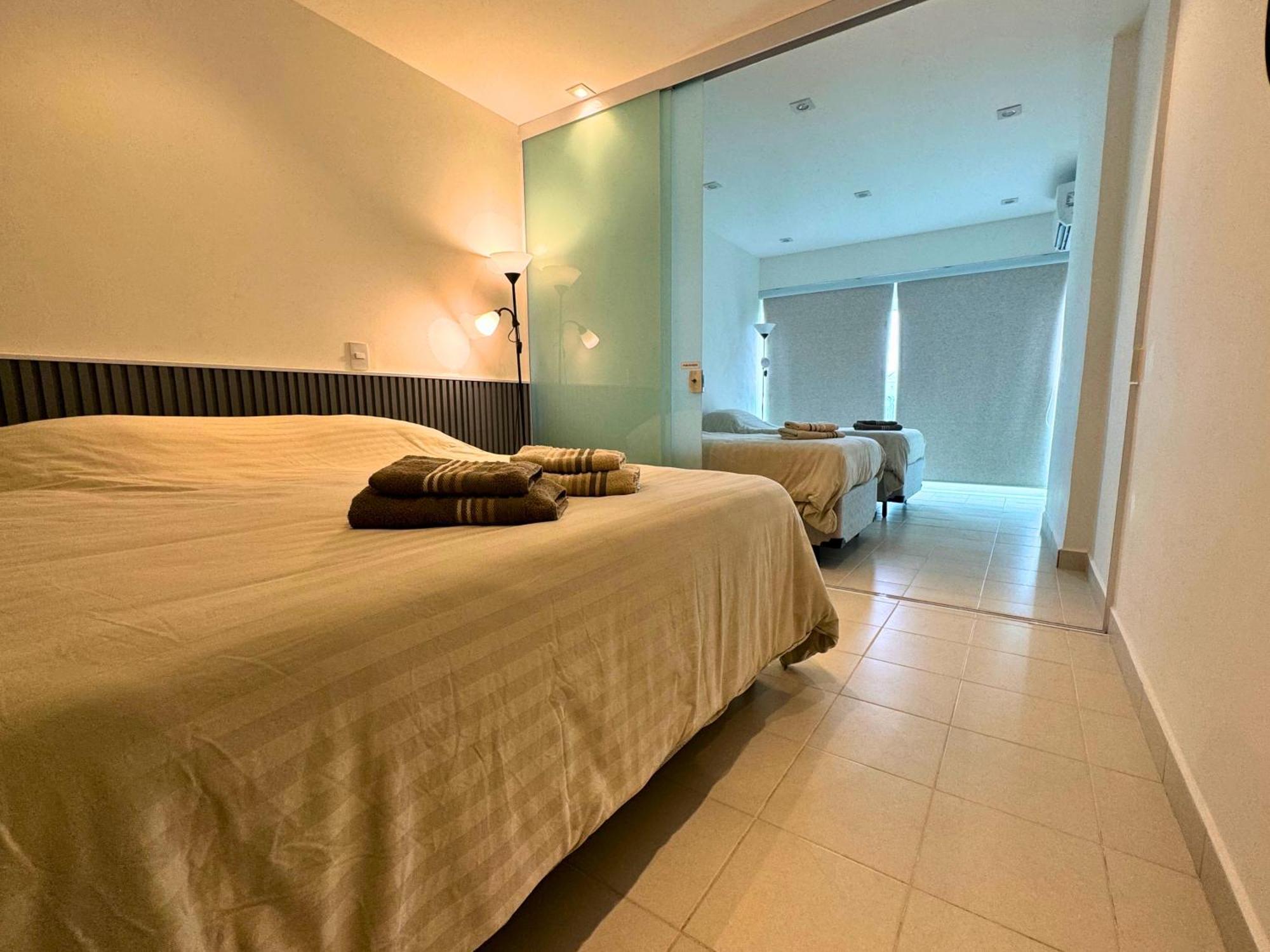 Apartamento Vista Para O Mar E Pe Na Areia Guarujá Esterno foto
