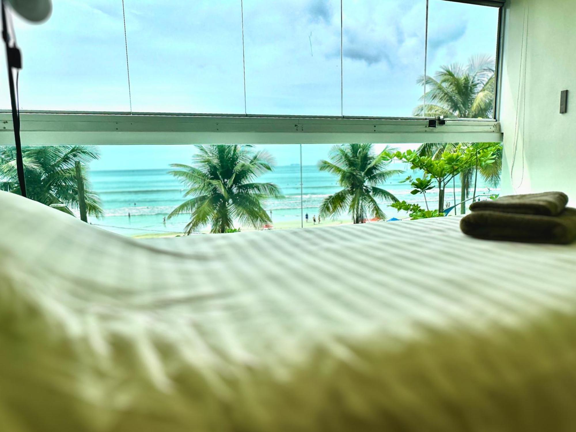 Apartamento Vista Para O Mar E Pe Na Areia Guarujá Esterno foto