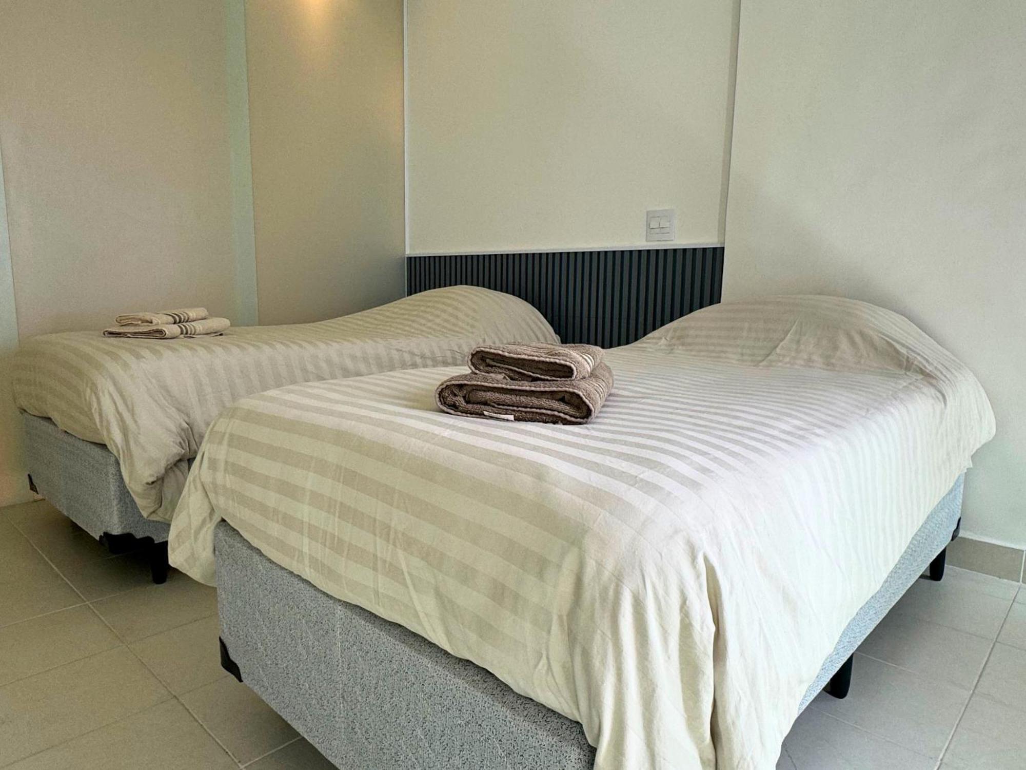 Apartamento Vista Para O Mar E Pe Na Areia Guarujá Esterno foto